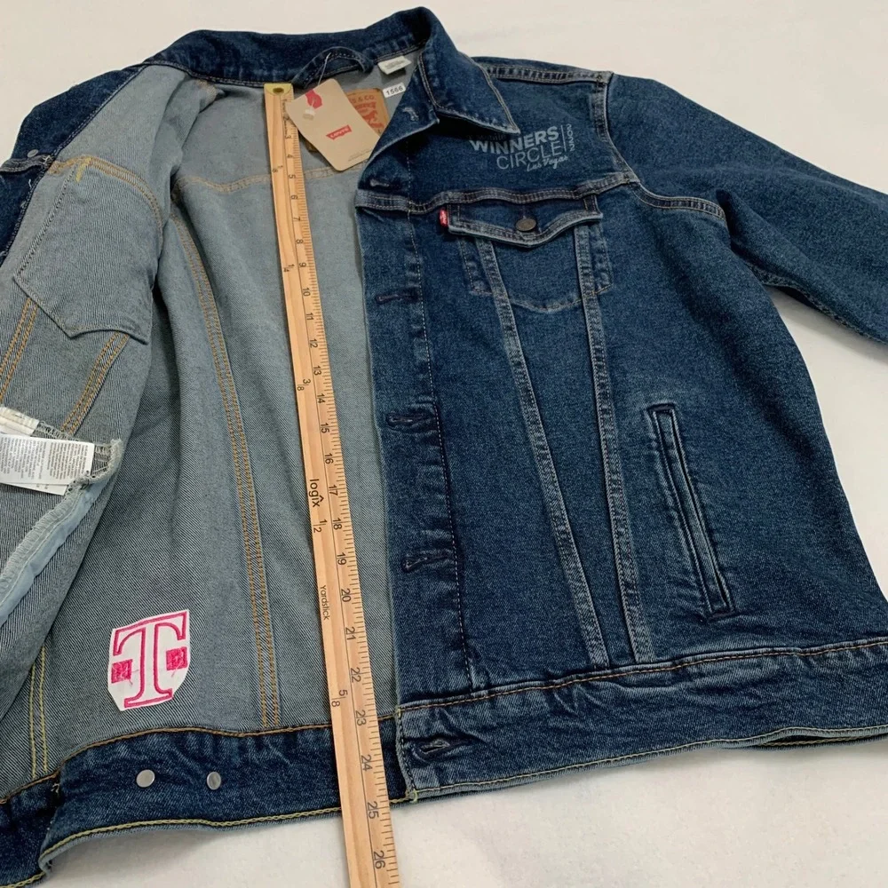 NWT Levi's Trucker Denim Jacket Men L Blue Dark Wash T-Mobile Winners Circle NEW